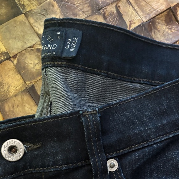 Lucky Brand Dark Blue Denim Jeans - Picture 2 of 4